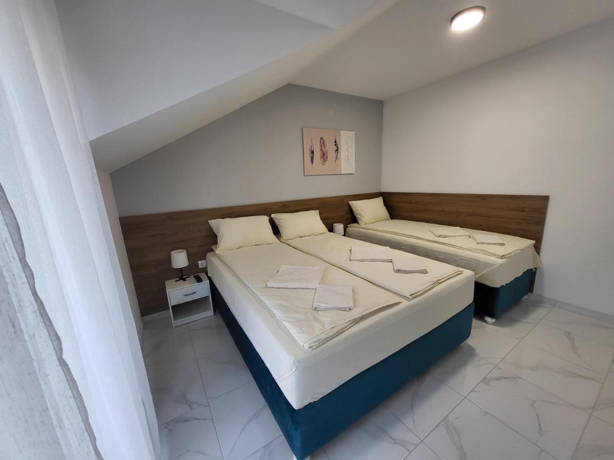 Vila Pcelica Petra โซโคบานยา ภายนอก รูปภาพ
